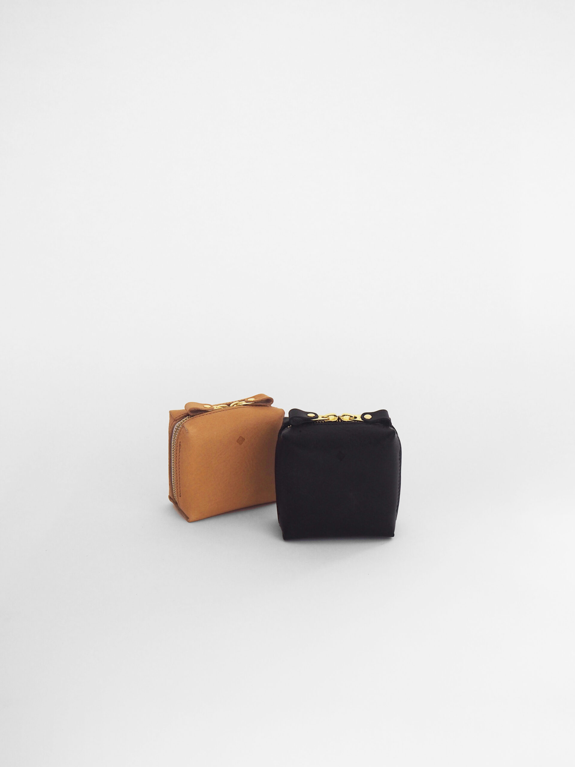 ヌビポーチ multi pouch (BI COYOTE） | sudsns