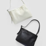 [ MOLVAR ] WIDE SHOULDER BAG / ワイドショルダーバッグ 一枚革仕立て 本革 イタリアンレザー