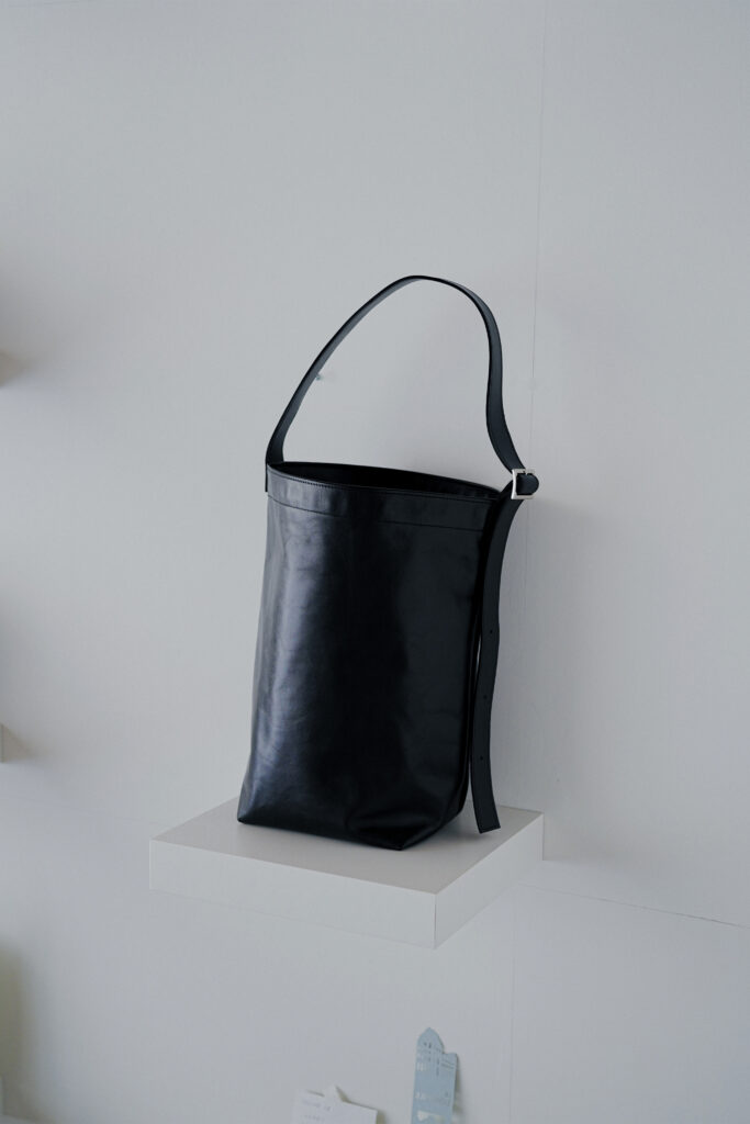 [ MOLVAR ] ONE SHOULDER TOTE BAG / ワンショルダートートバッグ 本革 イタリアンレザー