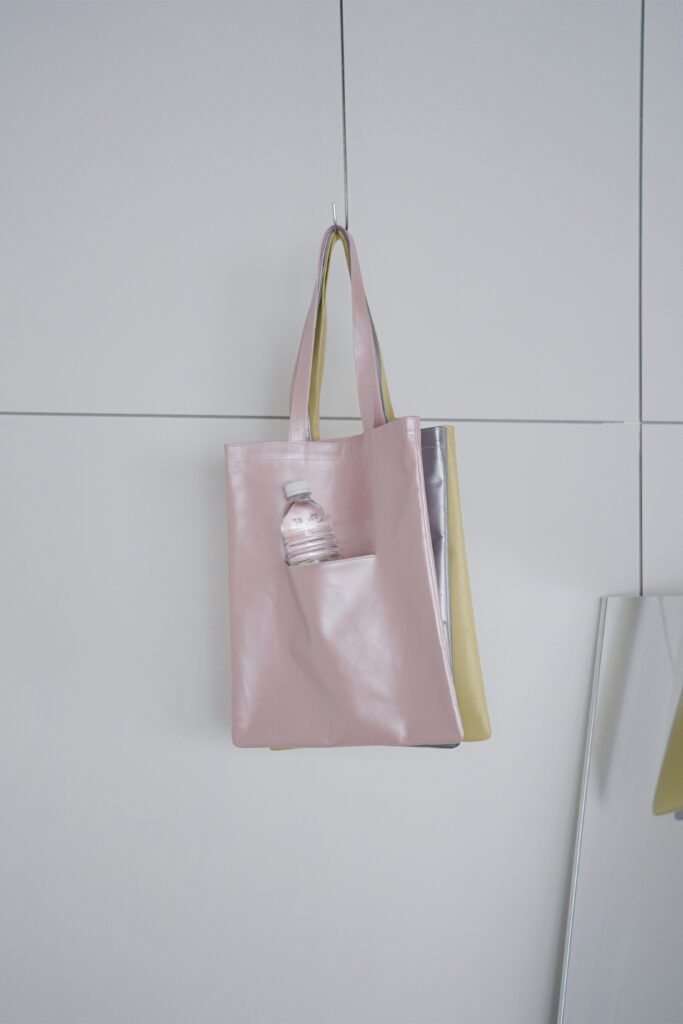 NUANCE TOTE BAG M +POCKET pearl pink / ニュアンストートバッグ （M） ポケット付き 日本製レザー パールピンク