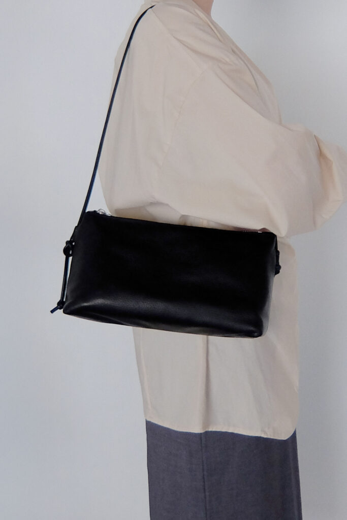 [ MOLVAR ] ZUKEI SHOULDER BAG / 図形ショルダーバッグ 本革 日本製レザー