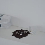 [ WITHOUT WASTING / MOLVAR ] SPILLED COFFEE LEATHER PAD / こぼれた珈琲のレザーパッド 本革