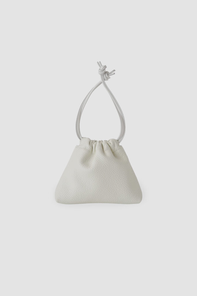 [ MOLVAR ] DRAWSTRING POUCH (S) / WHITE / 巾着ポーチS 本革 イタリアンレザー ホワイト