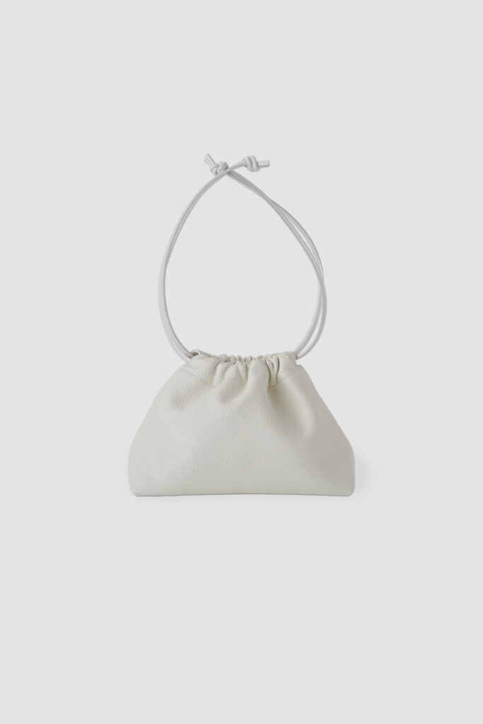 [ MOLVAR ] DRAWSTRING POUCH (M) / WHITE / 巾着ポーチM 本革 イタリアンレザー ホワイト